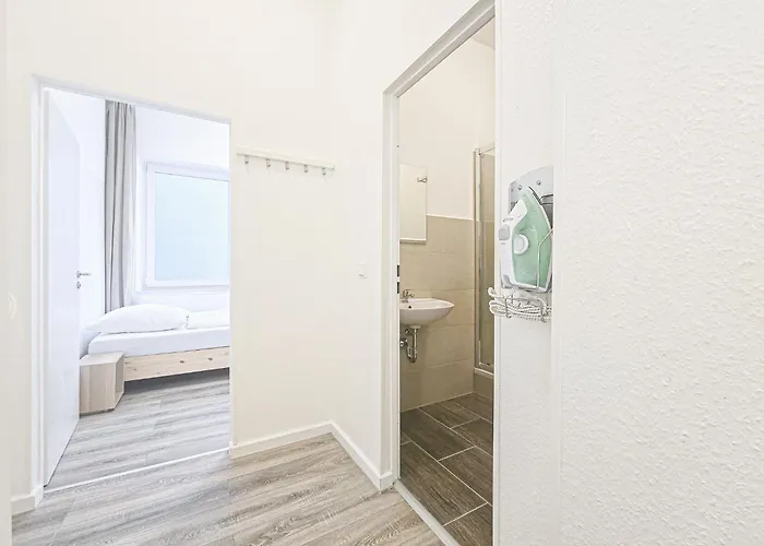 Tolstov - 2 - Citycenter - 25 Min To Messe Dus Daire